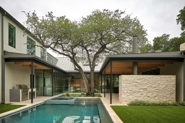 featured posts image for Peek into this luminous Texas home with amazing indoor-outdoor living