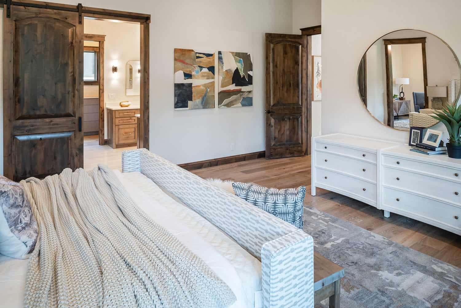 contemporary bedroom