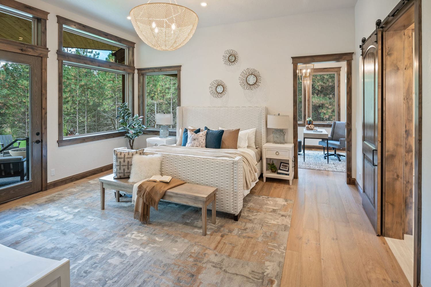 contemporary bedroom