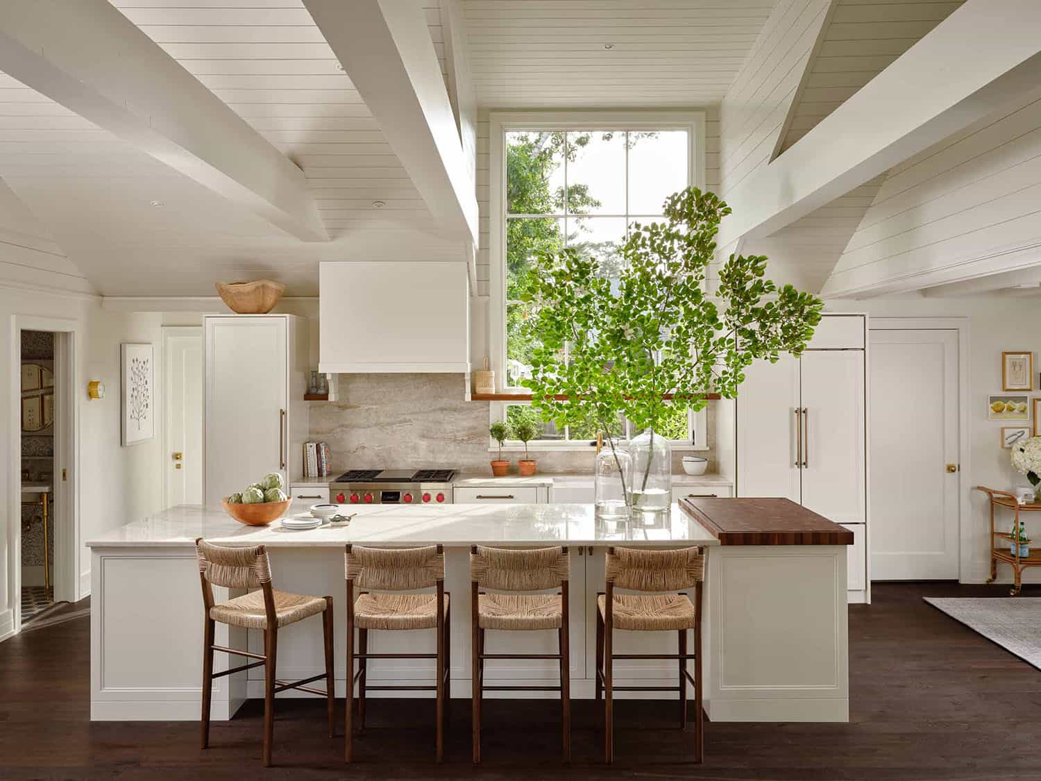 coastal-contemporary-kitchen