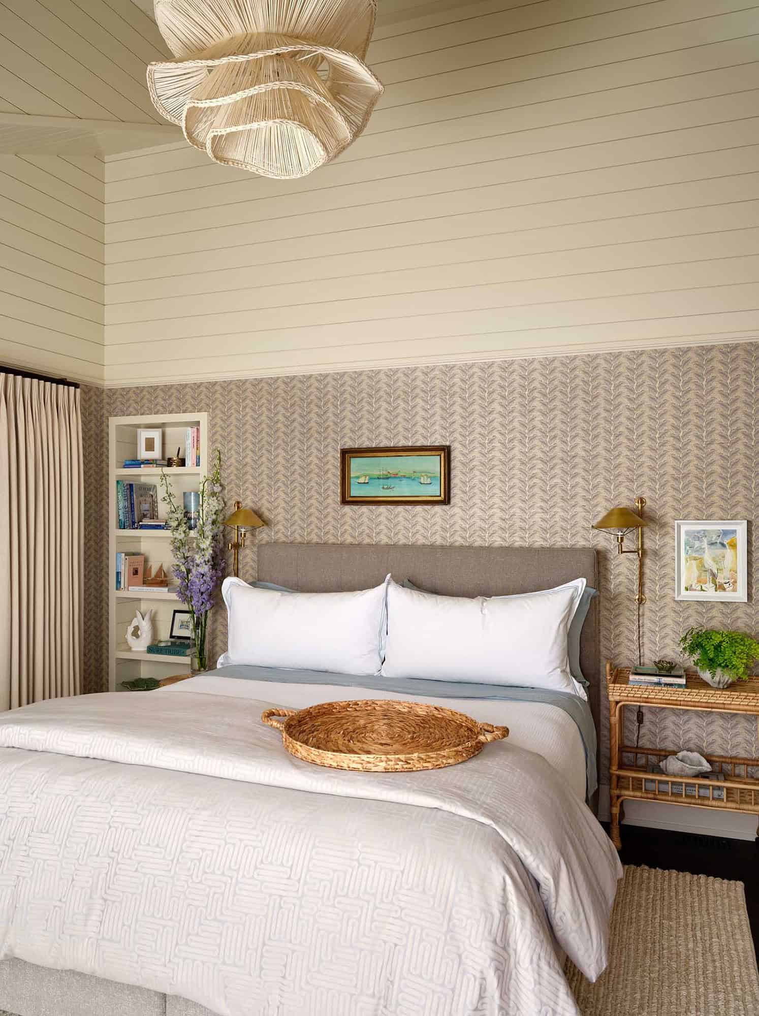 contemporary-bedroom