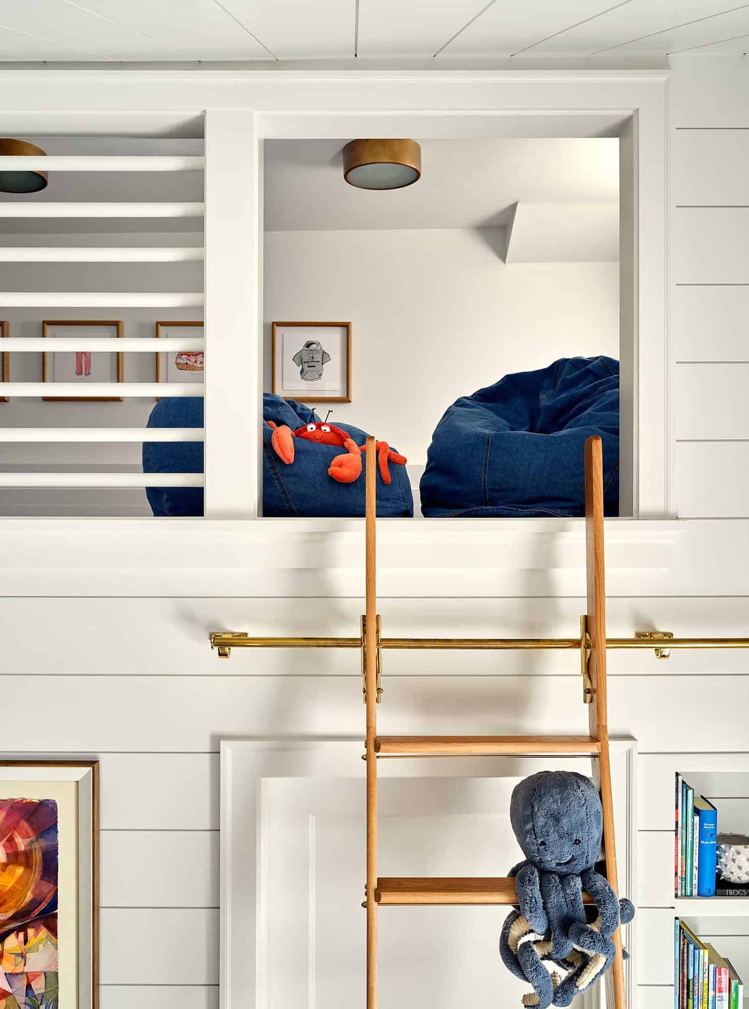 coastal-contemporary-bunk-bedroom