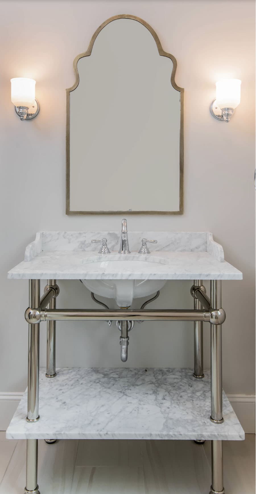 french-country-style-vanity