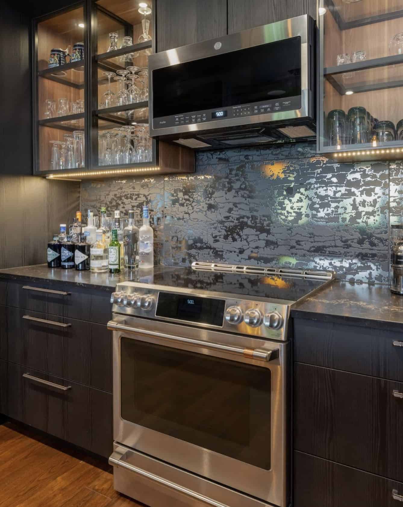 mid-century-modern-home-bar