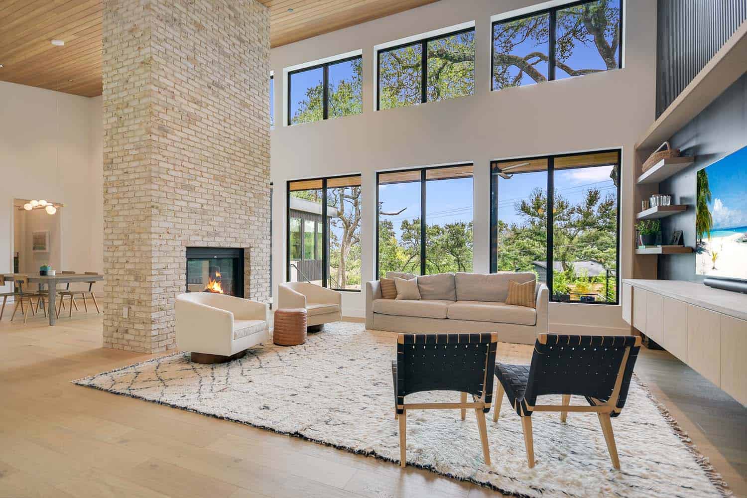 mid-century-modern-living-room