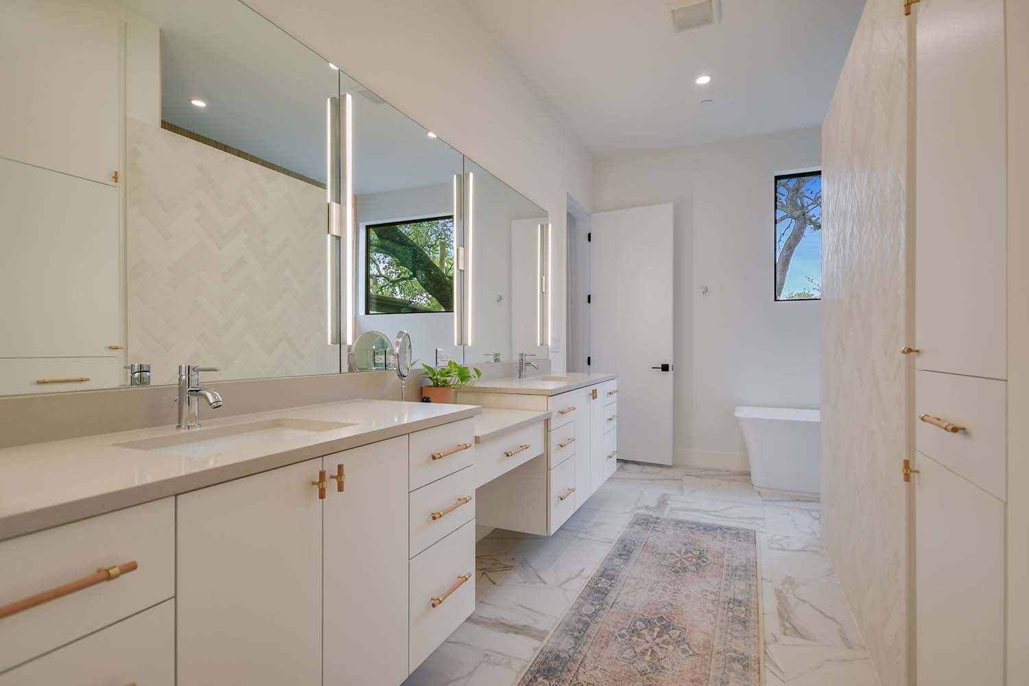 mid-century-modern-bathroom-vanity
