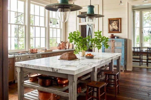 featured posts image for Tour this South Carolina home with charming country-inspired interiors