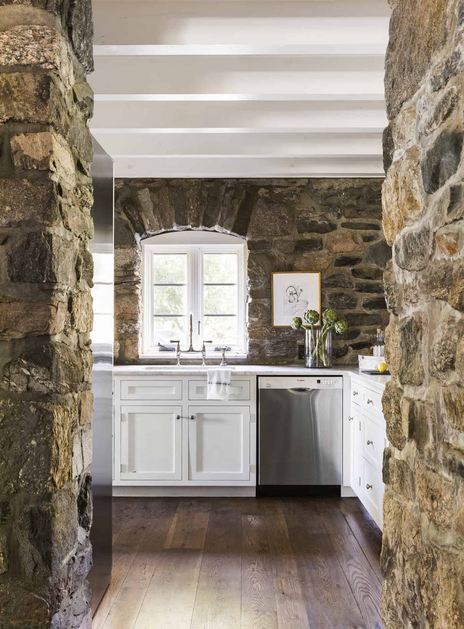 farmhouse kitchen