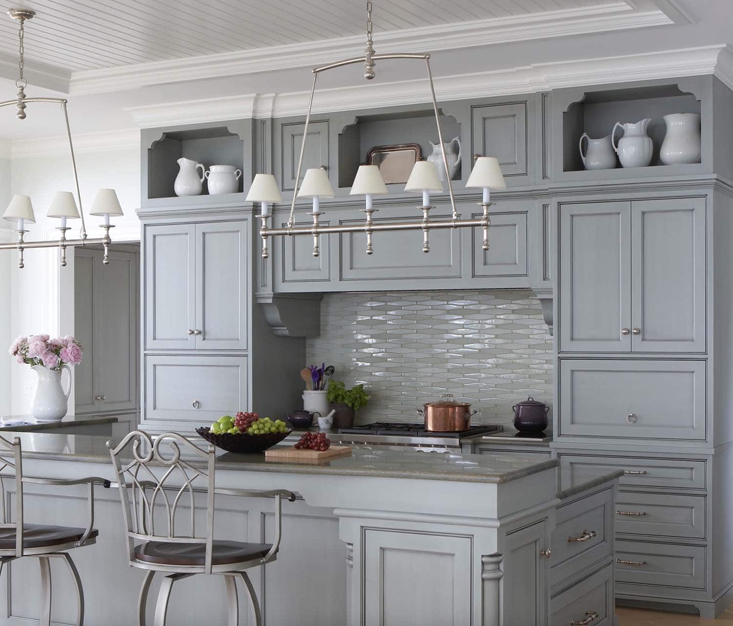 traditional style kitchen