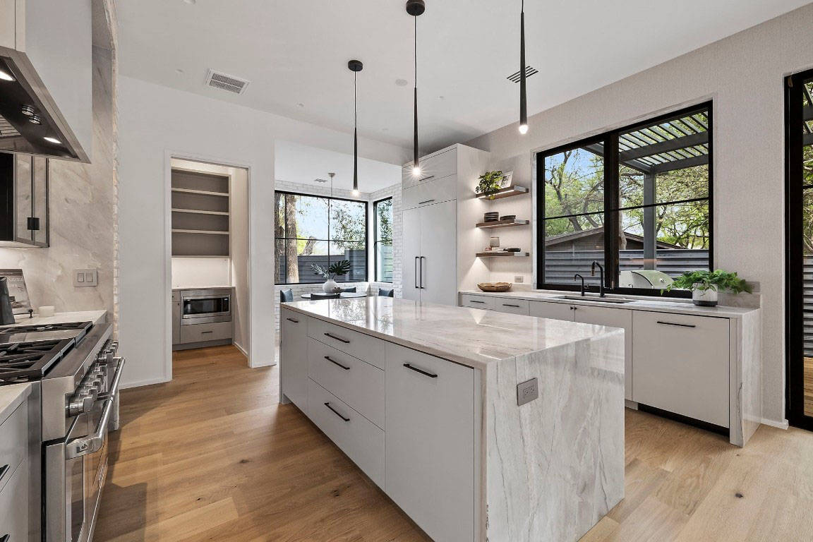 transitonal-modern-kitchen