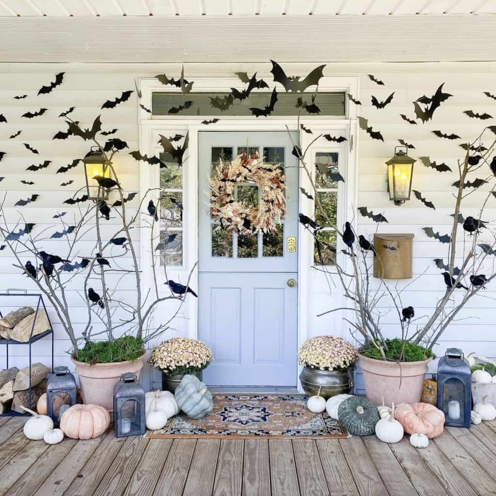 20 Cozy and Creative Fall Front Porch Ideas to Welcome the Season in Style