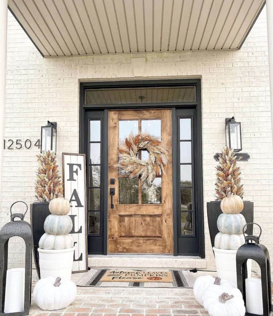 20 Cozy and Creative Fall Front Porch Ideas to Welcome the Season in Style
