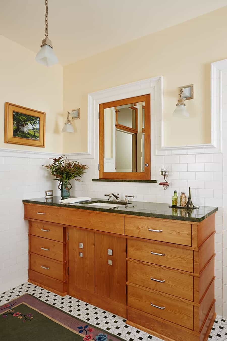 craftsman-style-bathroom
