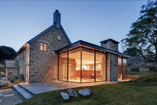 featured posts image for Old stone farmhouse gets a glass box addition in Dartmoor National Park