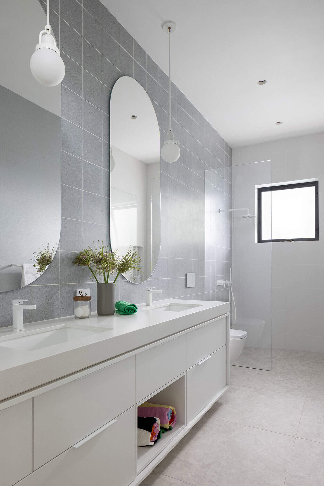 modern-bathroom