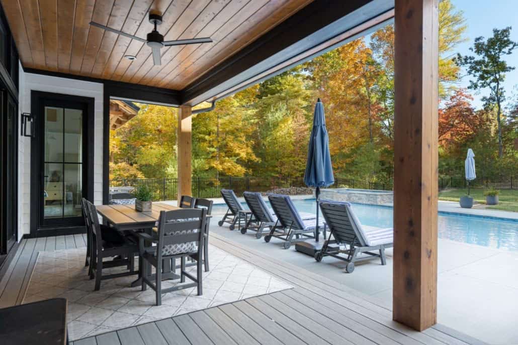 custom-modern-farmhouse-covered-patio