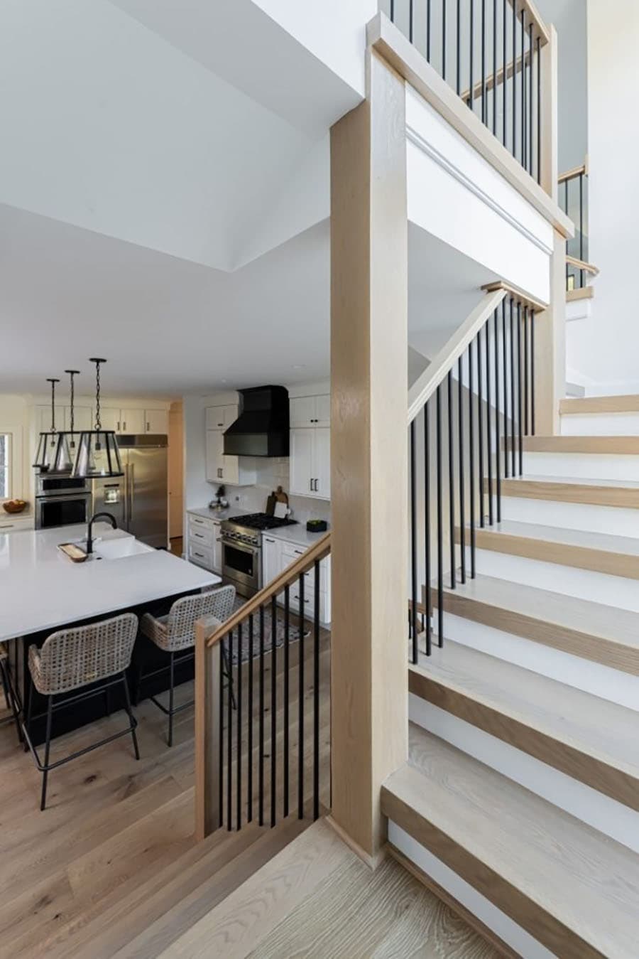 modern-farmhouse-stair-design