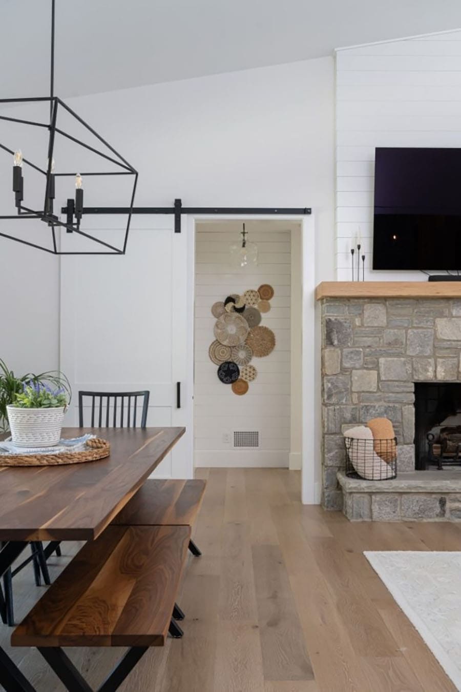 interior-design-dining-and-living-open-floorplan