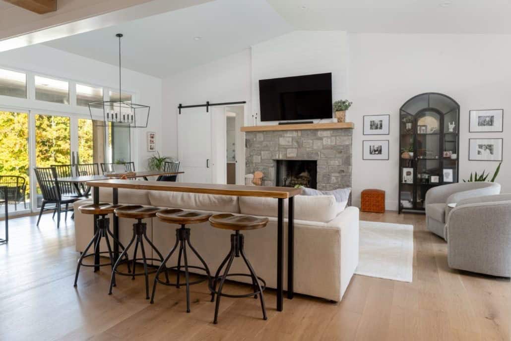 stone-fireplace-design-modern-farmhouse