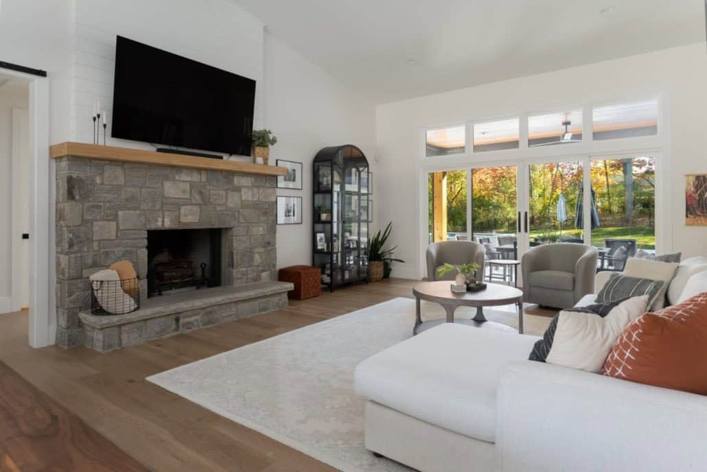 stone-fireplace-great-room-design