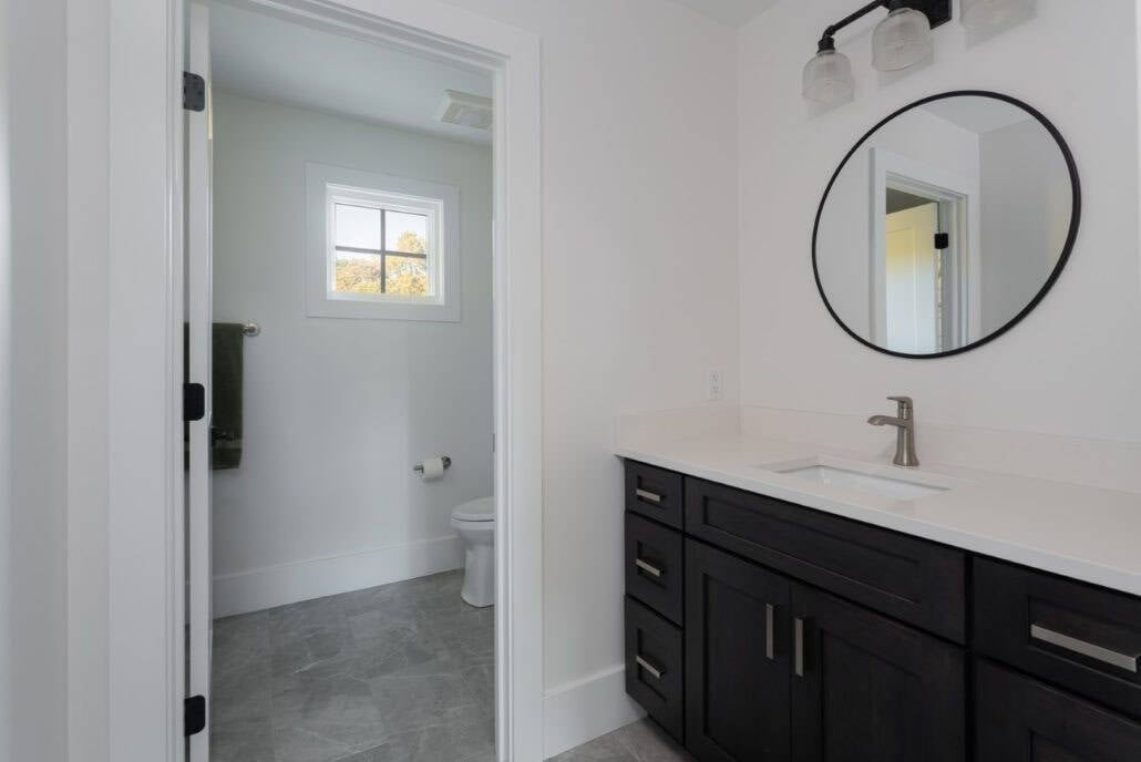 kids-bathroom-designs-dark-wood-vanity