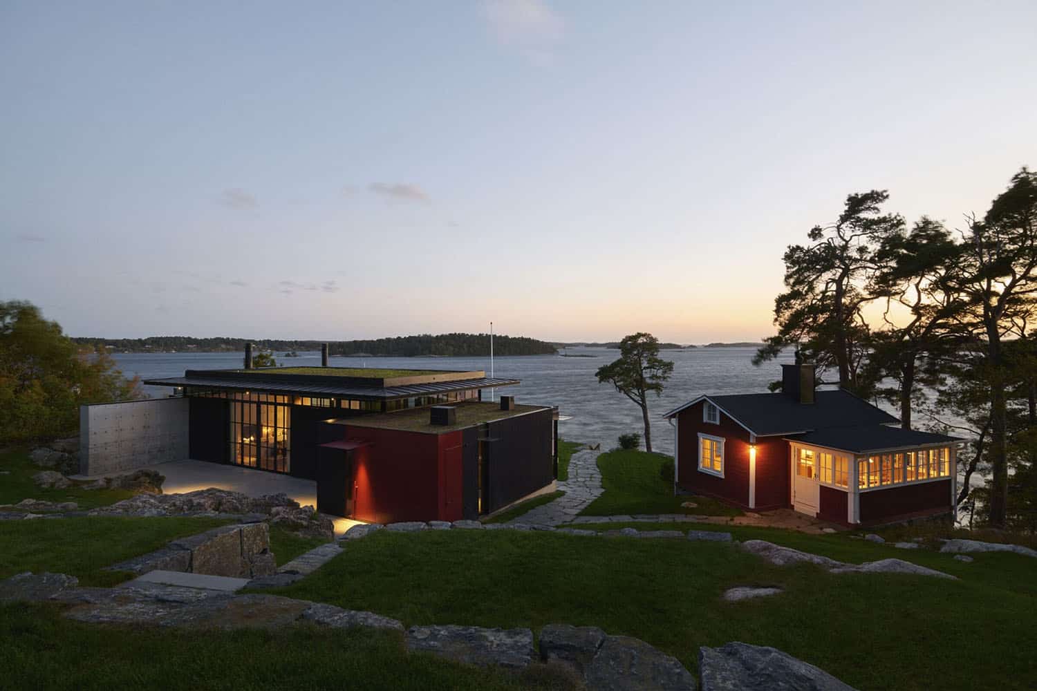 modern-beach-house-exterior