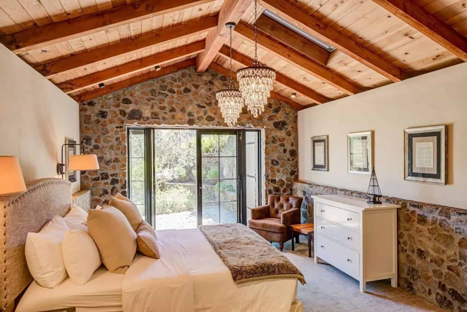 farmhouse-style-bedroom-with-sliding-glass-doors