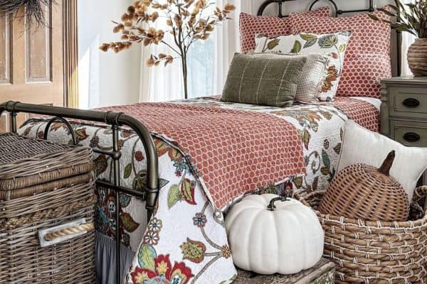 featured posts image for 17 Best Farmhouse Bedroom Decorating Ideas You’ll Love For Fall