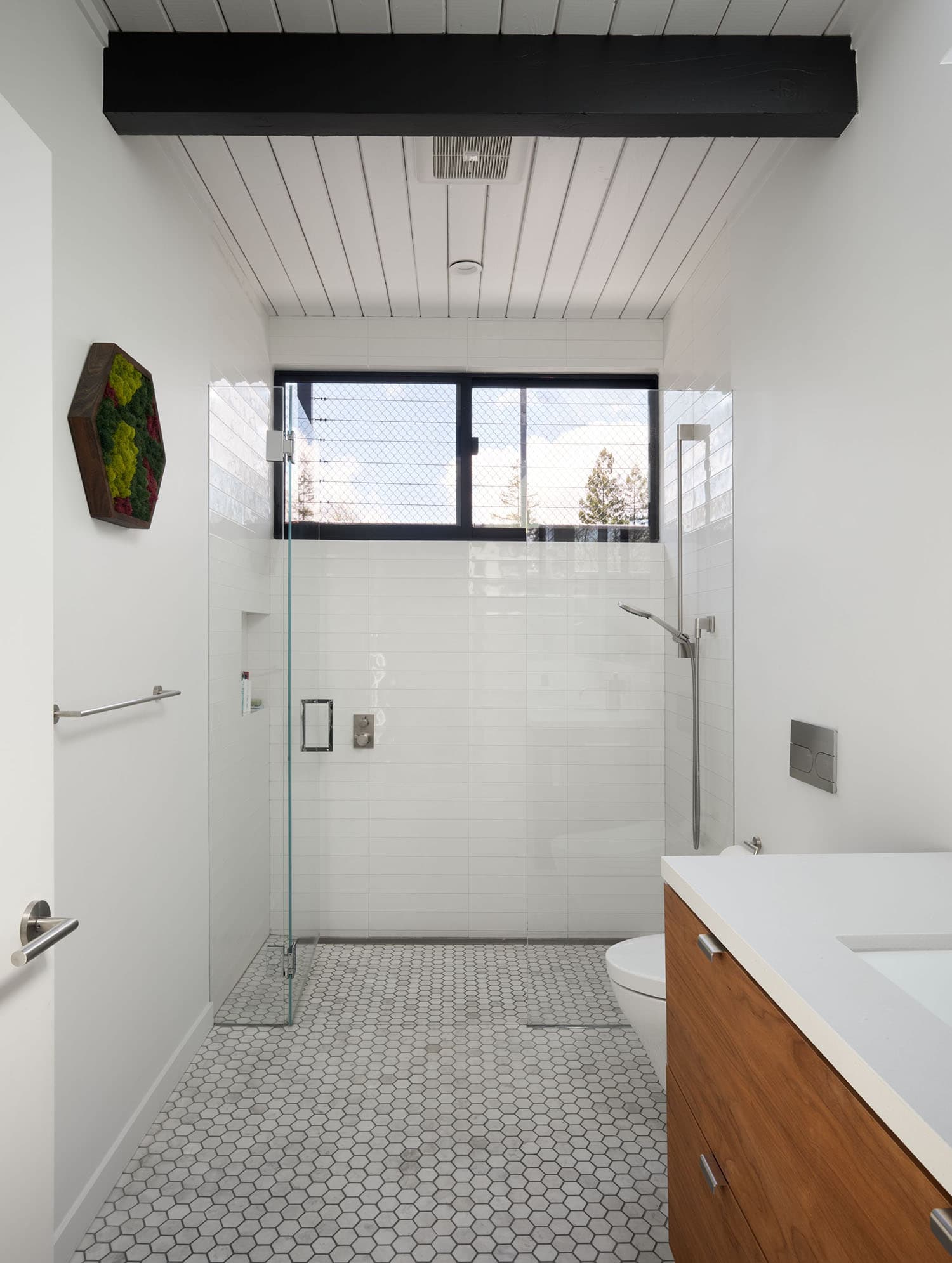 midcentury-bathroom