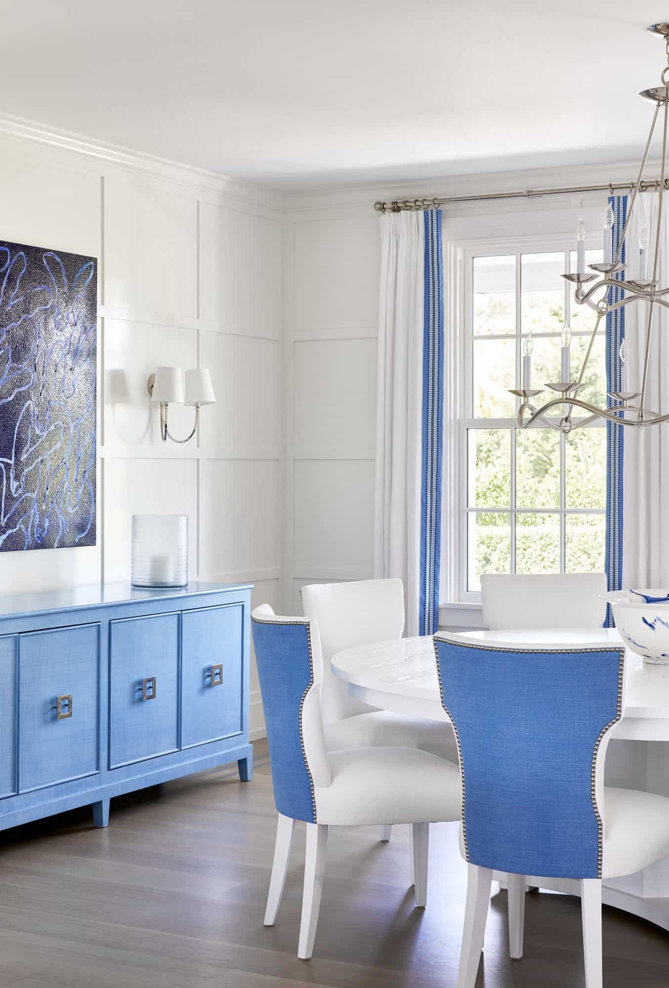 modern-beach-style-dining-room