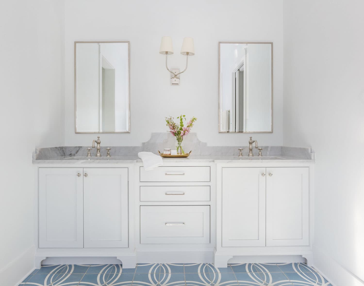 beach-style-bathroom-vanity-with-dual-sinks