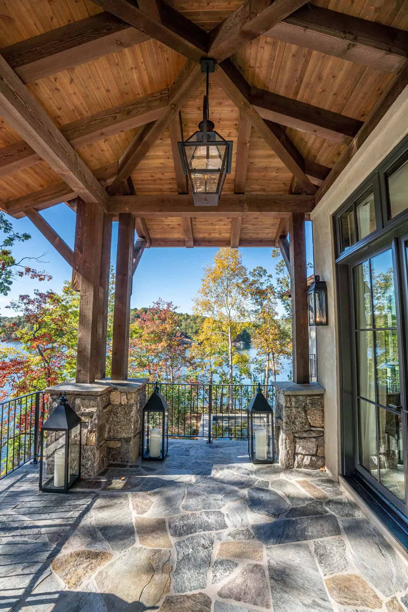 rustic-modern-covered-patio