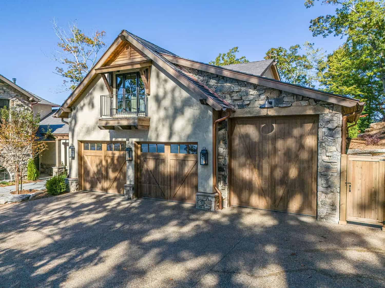 rustic-modern-house-exterior