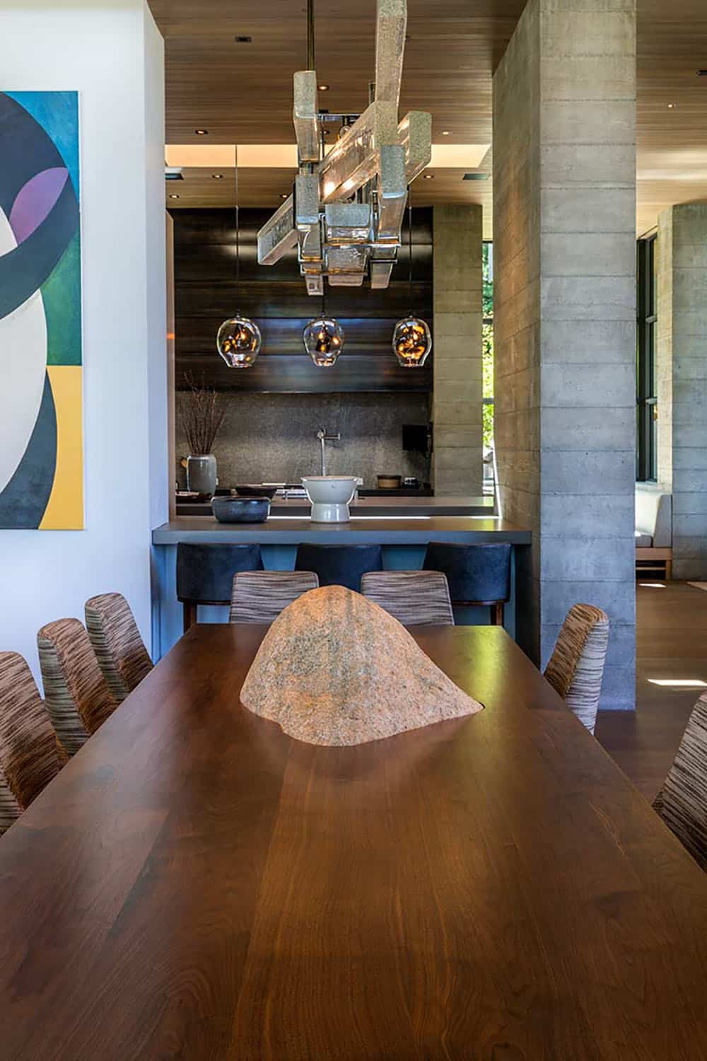 modern-dining-room