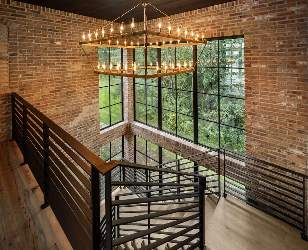Step into this luxurious waterfront house overlooking the beautiful St ...