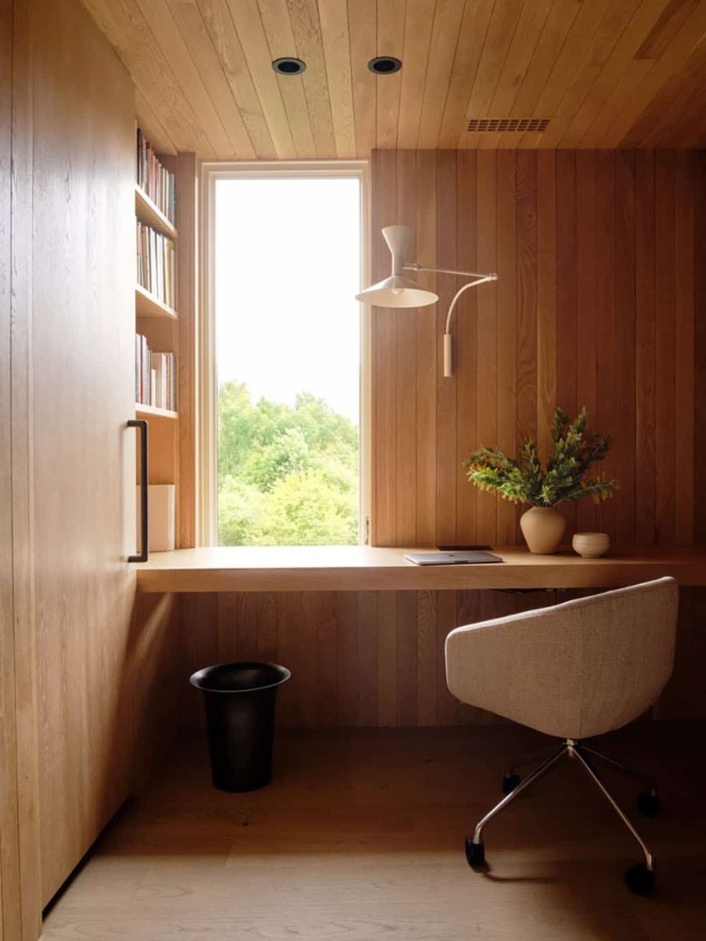 minimalist-wabi-sabi-home-office