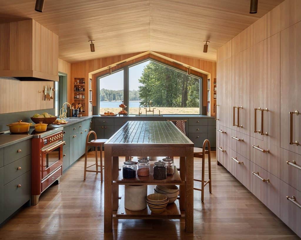 Sauvie Island river house gets updated with a stunning earthy color palette