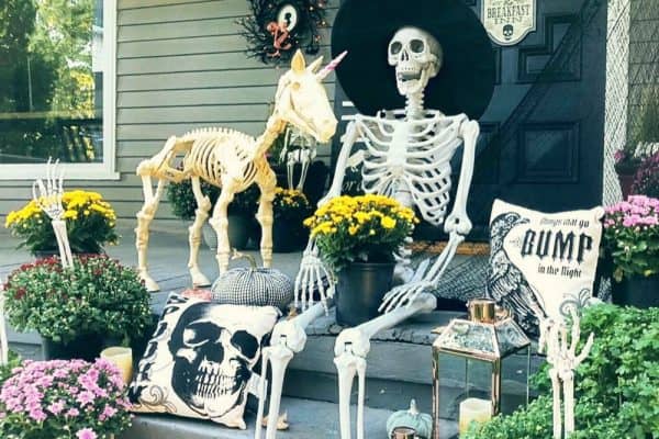 featured posts image for 20+ Spooktacular Skeleton Halloween Decor Ideas For Your House