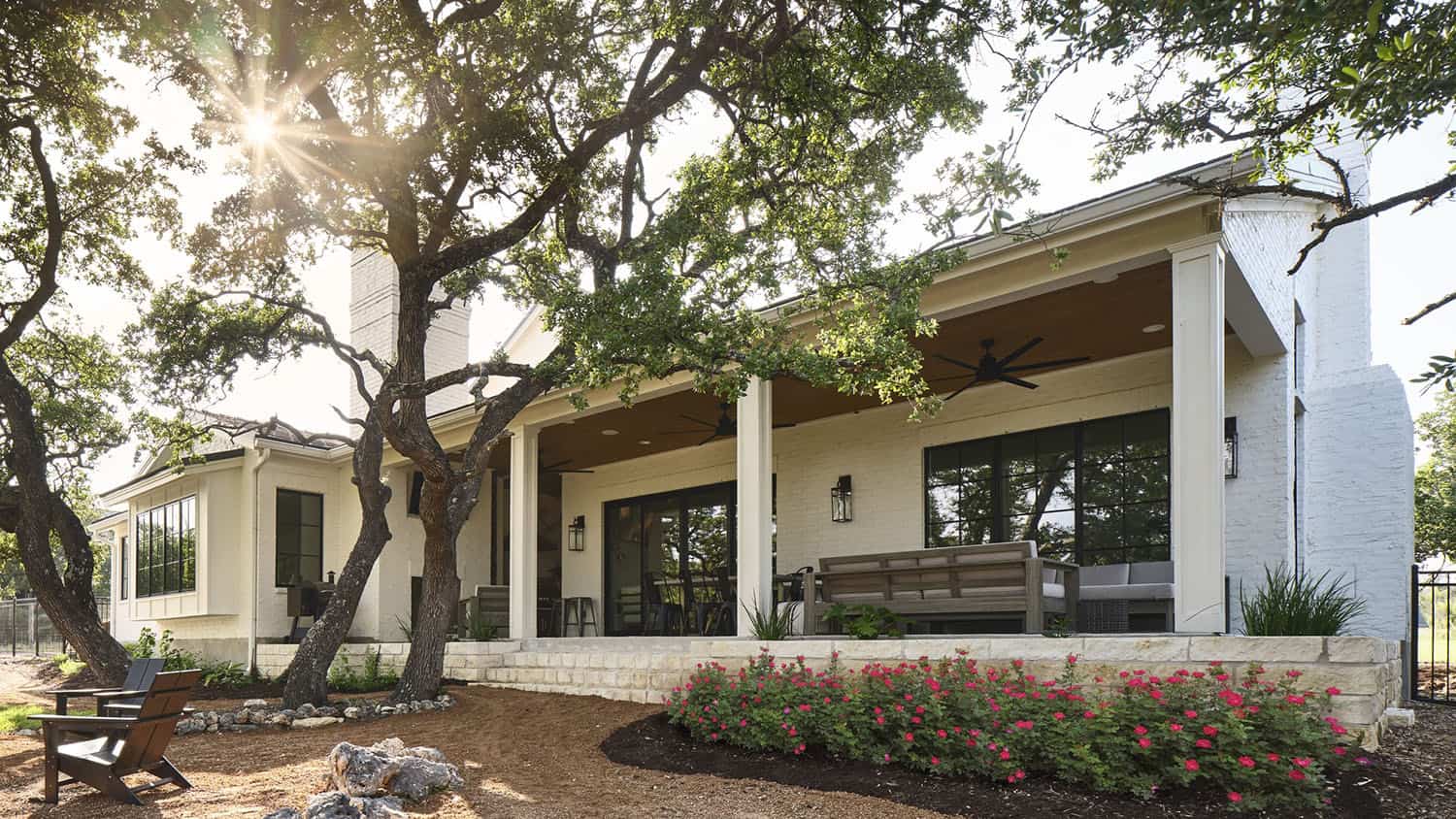 traditional-east-coast-style-home-exterior-backyard