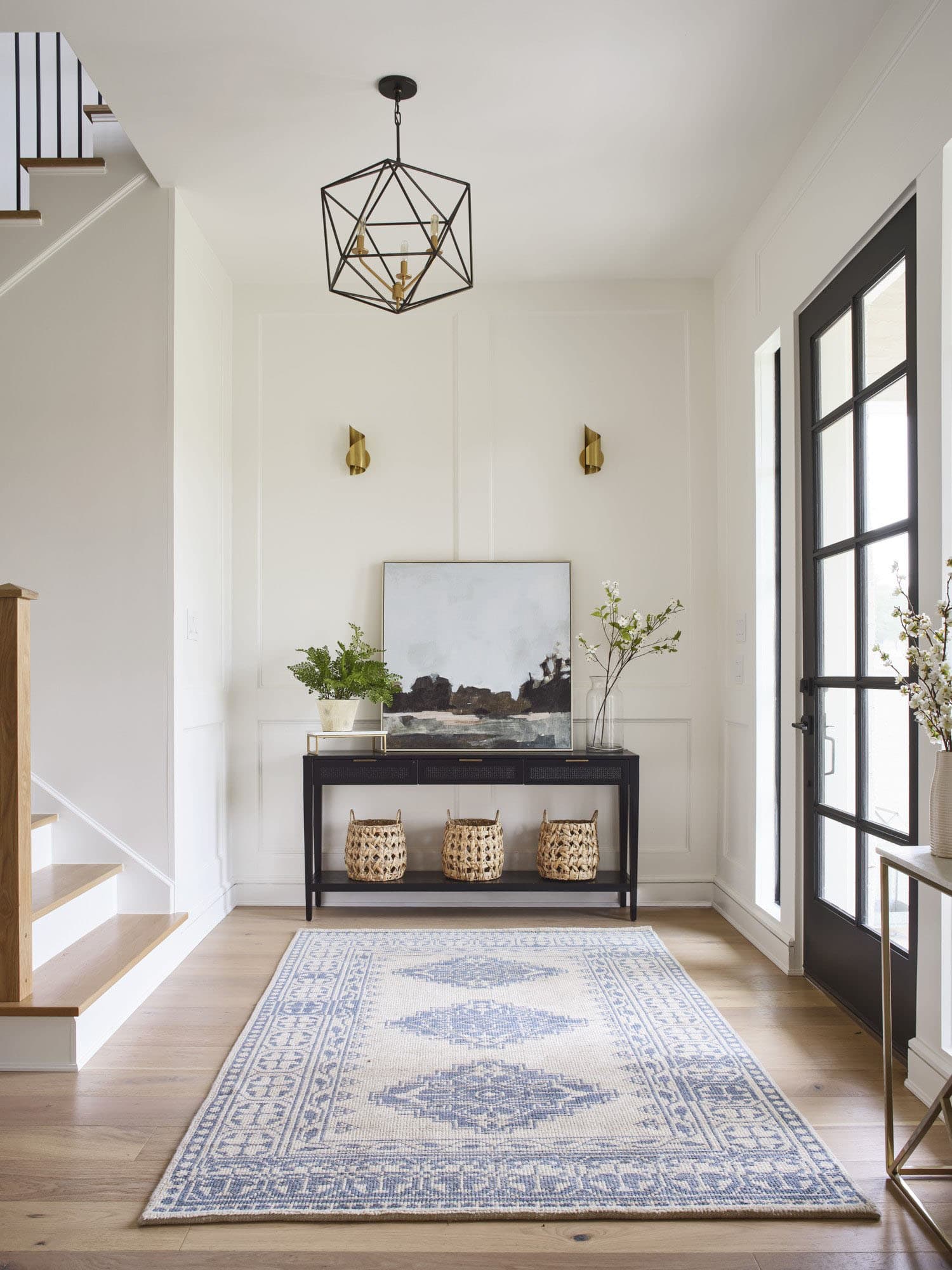 traditional-style-home-entry-with-a-console-table