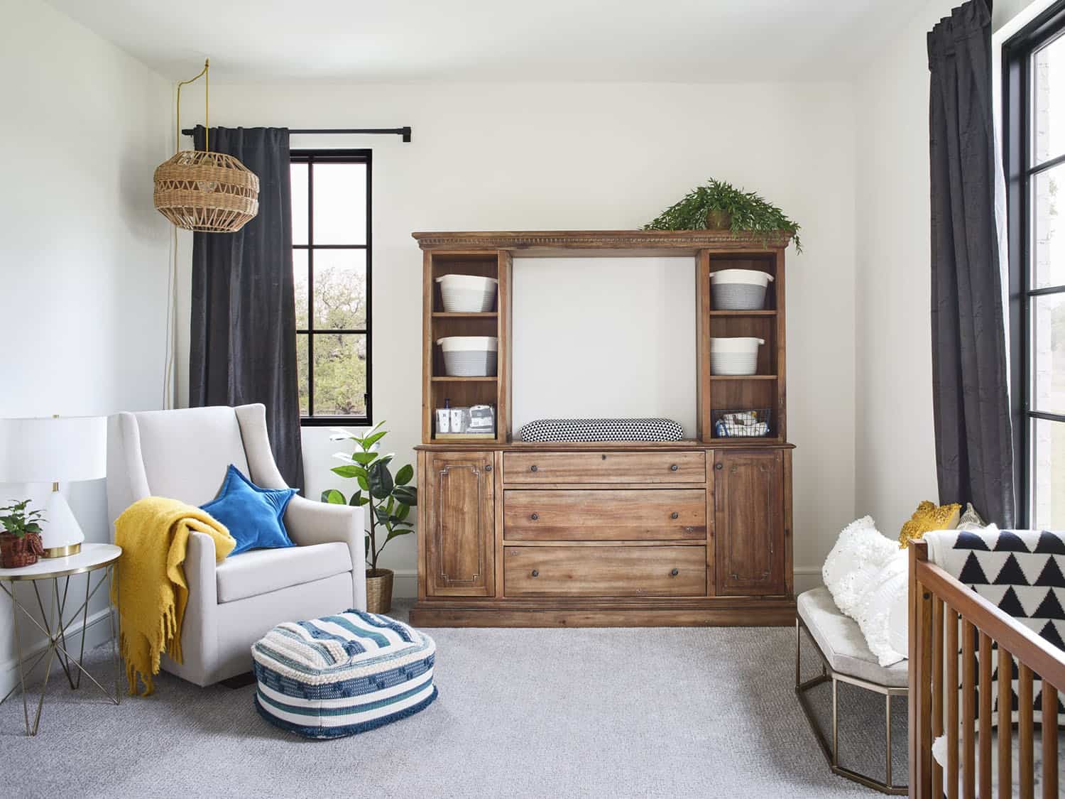 traditional-style-kids-nursery