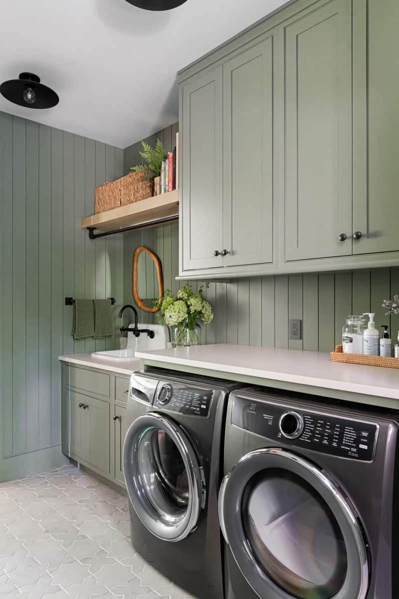 european-inspired-mountain-home-laundry-room