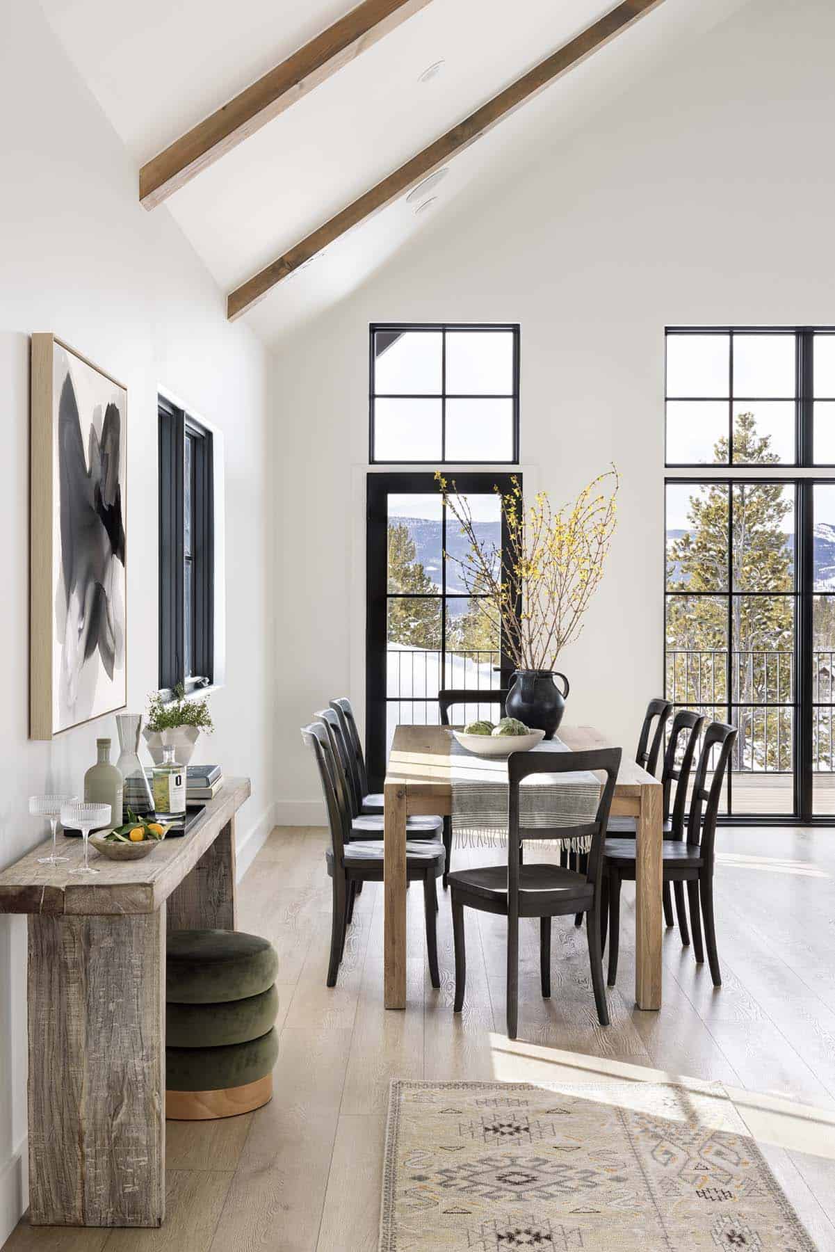 Scandinavian-organic-dining-room