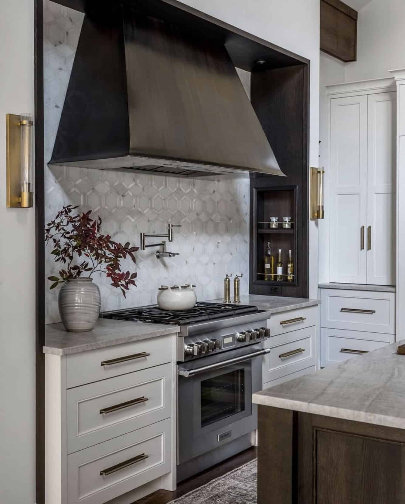 contemporary-kitchen-range-wall-with-a-custom-metal-hood