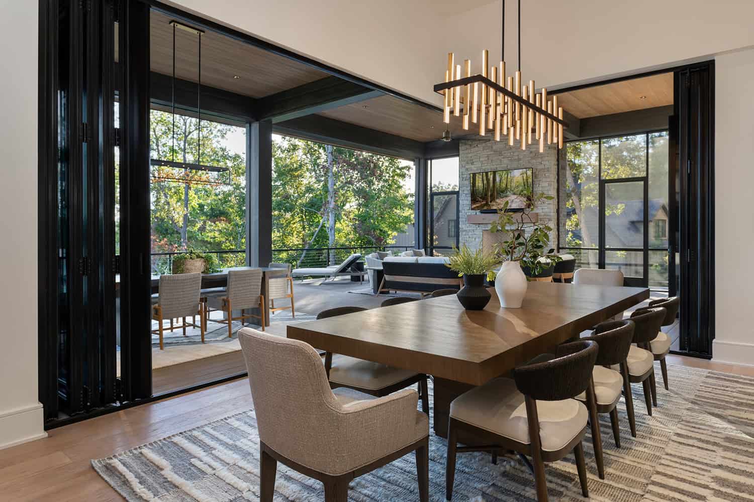 contemporary-dining-room
