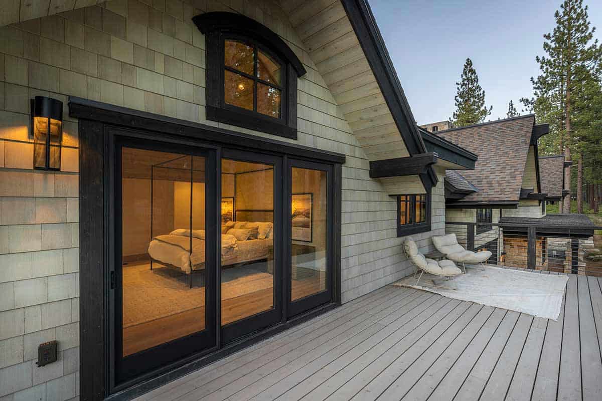 contemporary-deck