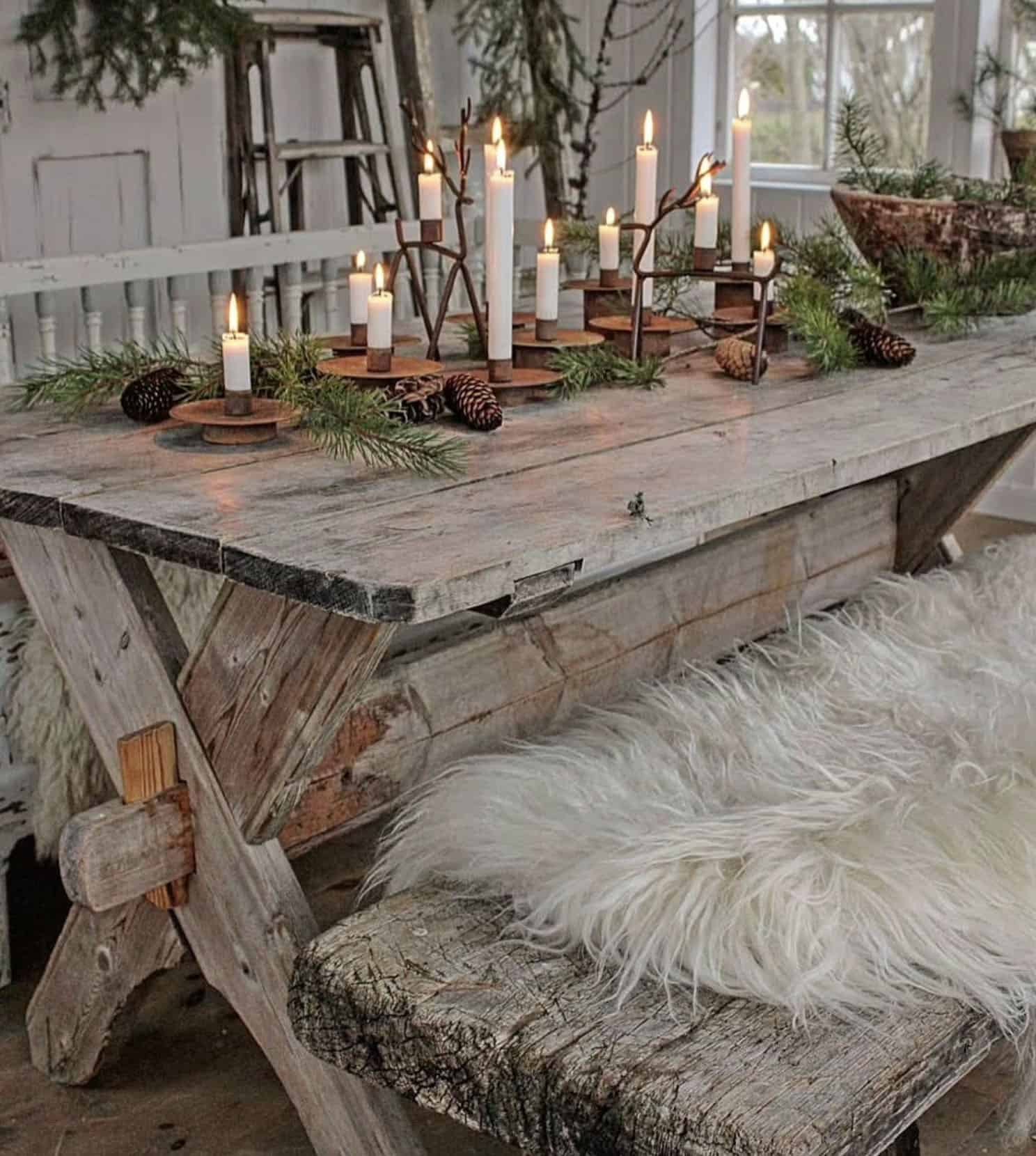 rustic-dining-table-decorated-for-christmas-with-candles