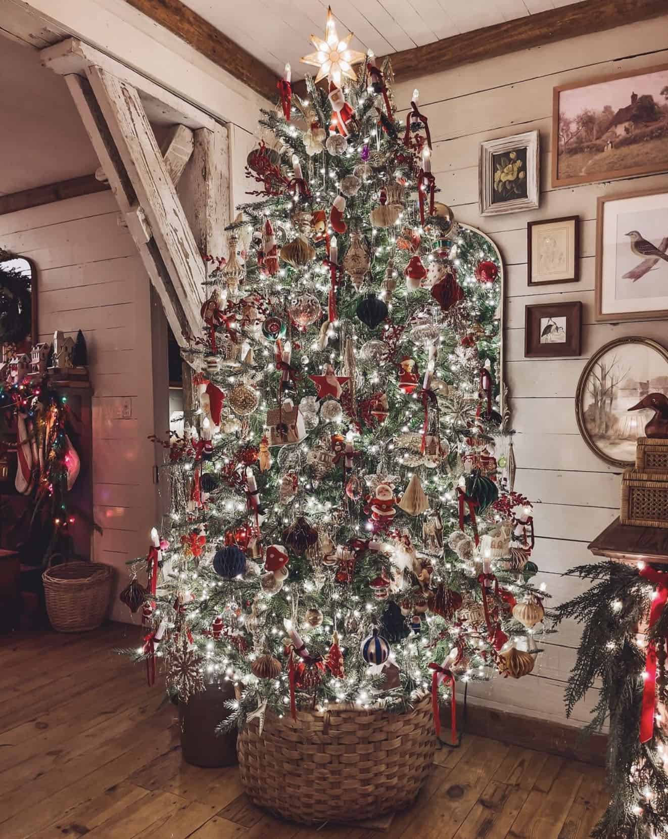 living-room-with-a-christmas-tree