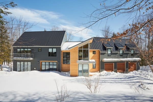 featured posts image for A modern retreat in the woods of Maine with striking architectural design