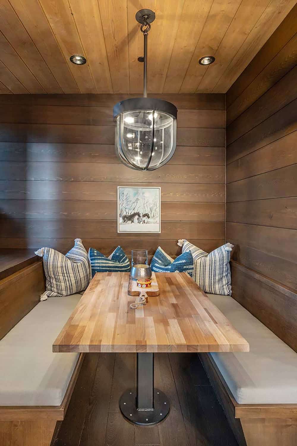modern-breakfast-nook
